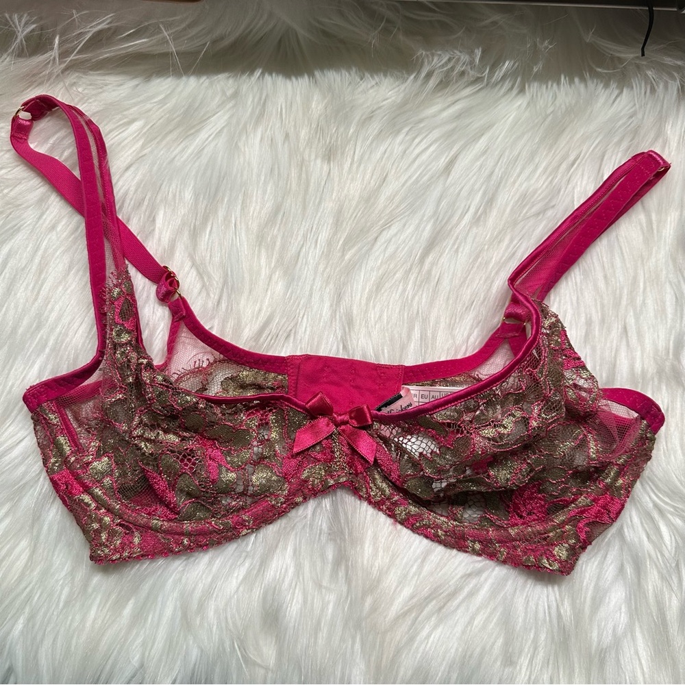 Agent Provocateur Lysianne Bra and Suspenders - Picture 2 of 12